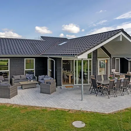 Ferienhaus Elsebet - 600m From The Sea By Interhome